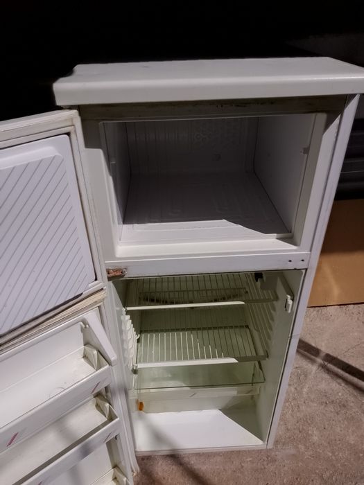 Frigider 2 uși dezghețare automata