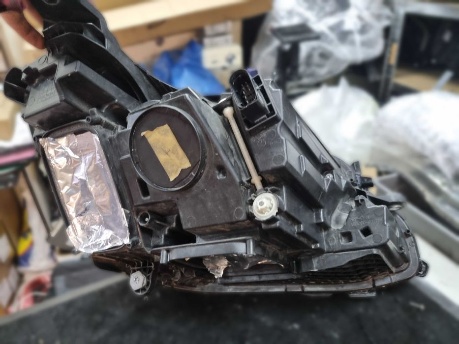 Ляв фар за Mercedes E W213 Multibeam lqv far мерцедес 213 мултибиим