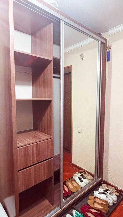 СРОЧНО Шкаф купе