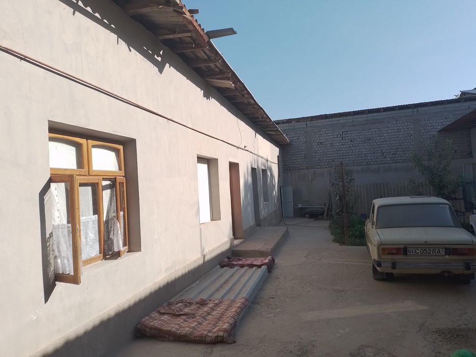 Участка сотилади