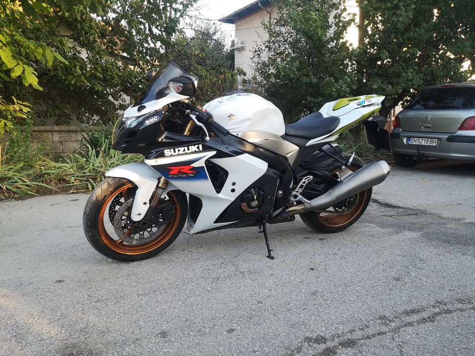 Suzuki gsxr k9 1000 на части