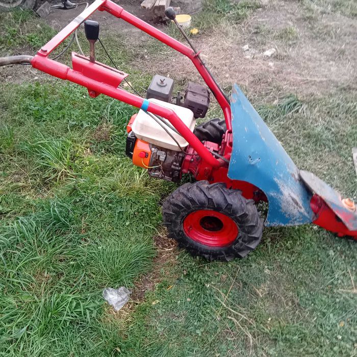Cositoare pe roti MF70