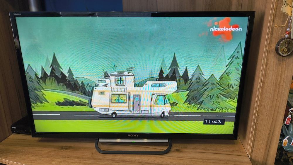 Телевизор Sony 32 инча