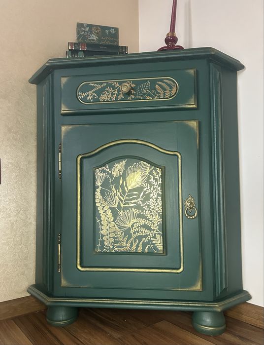 Mobila/comoda reconditionata manual