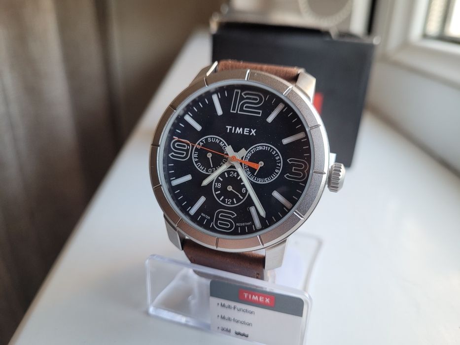 Timex MOD 44 mm.
