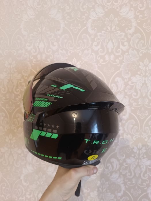 Продам шлем окончательно 15 000