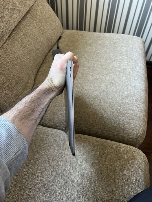 MacBook Air M1 256GB