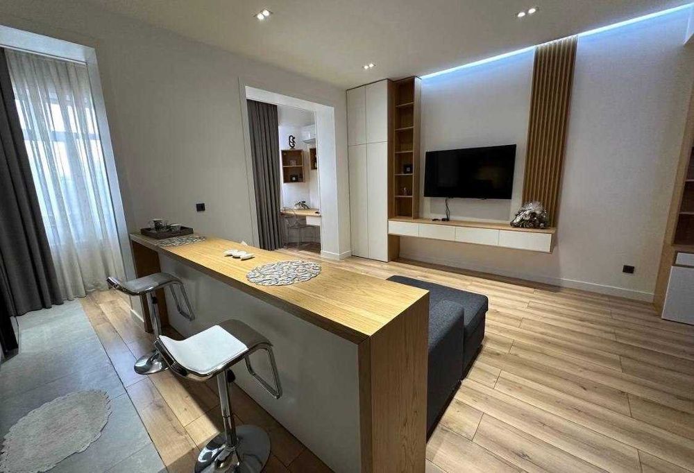 Евро квартира сдам 3-ком ор-р Hilton Hotel