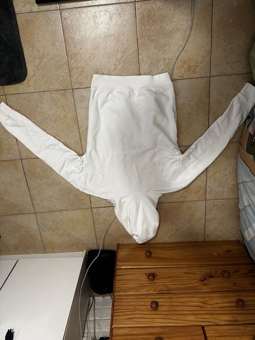 Худи Celine със лек дефект