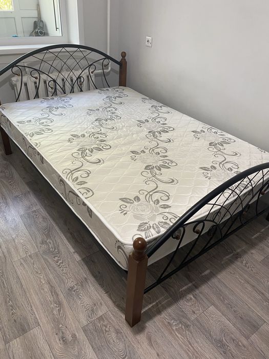 Кровать 2 спальная 160*200