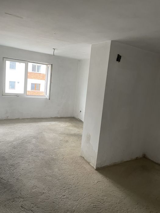 Apartament de vânzare .