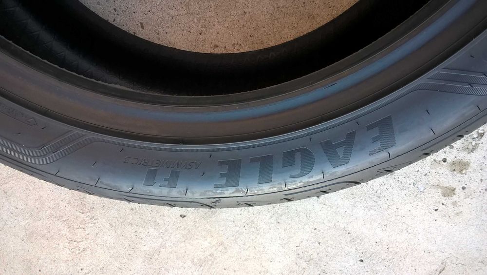O anvelopa vara 235 45 19 goodyear F1 asymmetric 3 cu 8 mm 2021