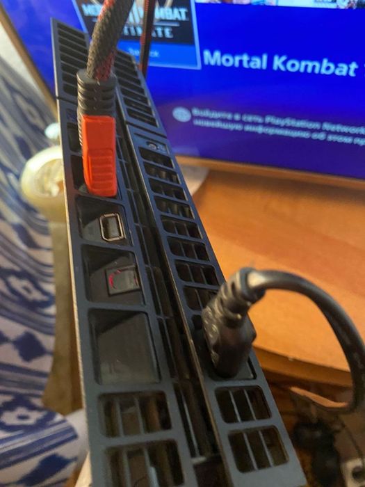 PlayStation  4   1 терабайт