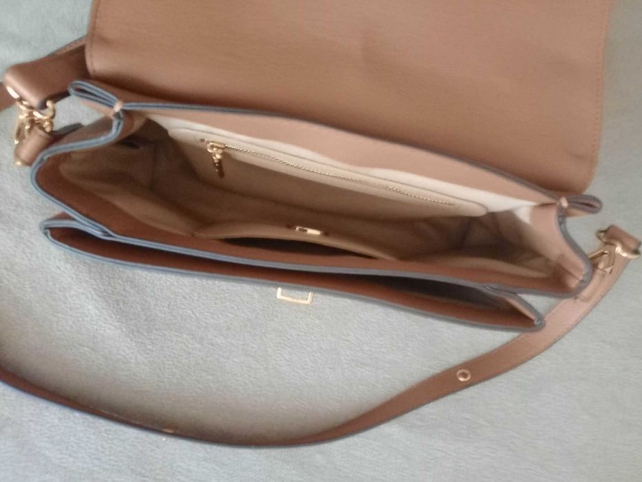 Дамска чанта Love Moschino