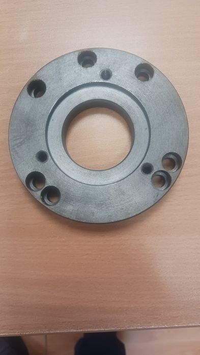 Резервни части за малък струг и фреза. Дв. и ел. платки за управление.