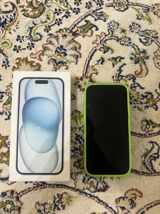 Продам IPhone 15 128 gb