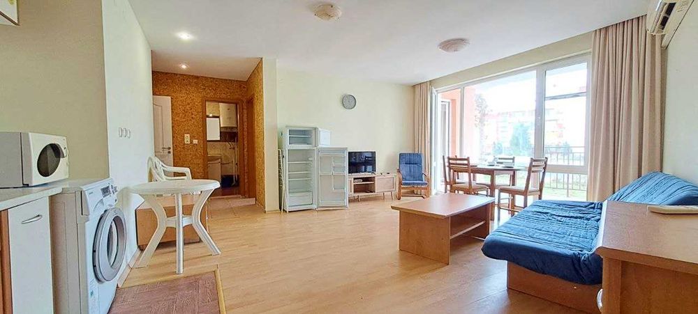 Продава се Двустаен апартамент в к.к. Елените - 73 кв.м за 1191 €/кв.м - Снимка #1