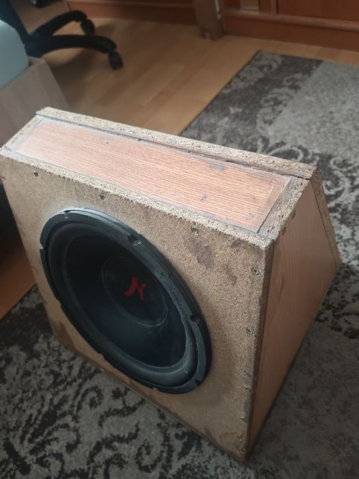 Subwoofer auto slim