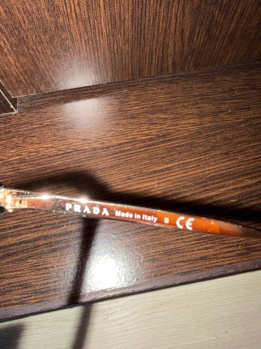 Диоптрични рамки за очила Prada и Etro