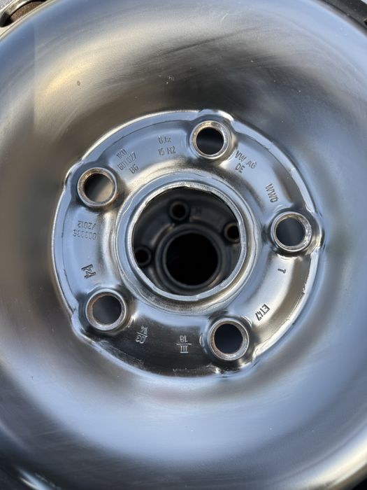 Cauciucuri vara 195/65/15 cu jante tablă 5x112 VW/Skoda/Audi
