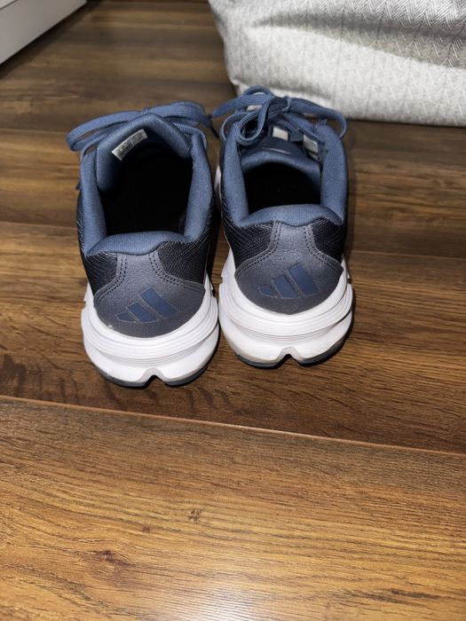 Мъжки маратонки Adidas 45 1/3