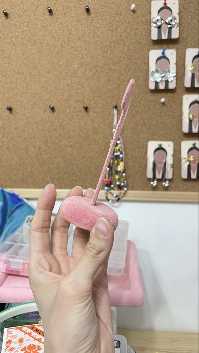 Продам подставку для сережек