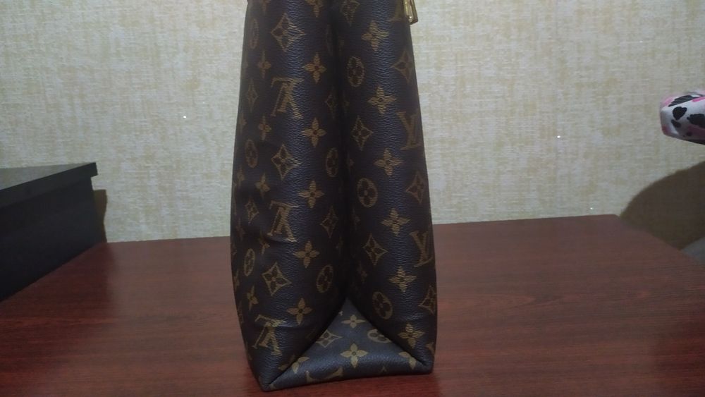 Продается женская сумка