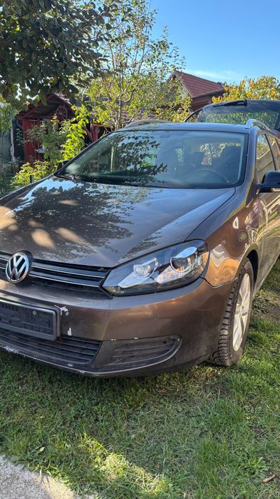 VOLKSWAGEN Golf 2011 — imagine 2