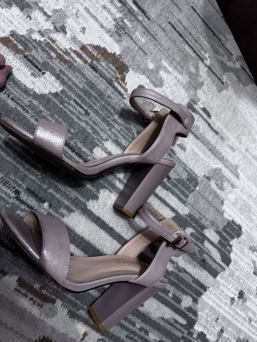 Босоножки 37 размера