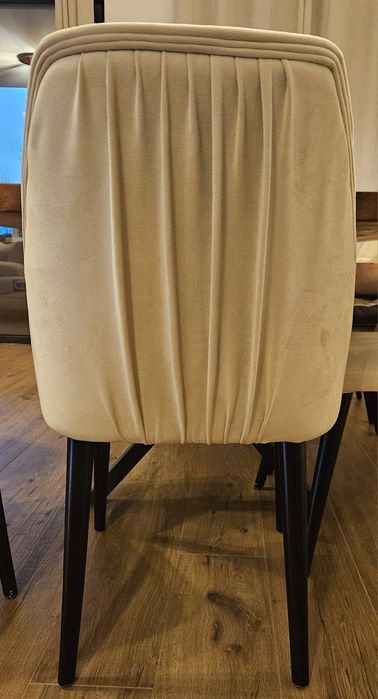 8 броя трапезни столове