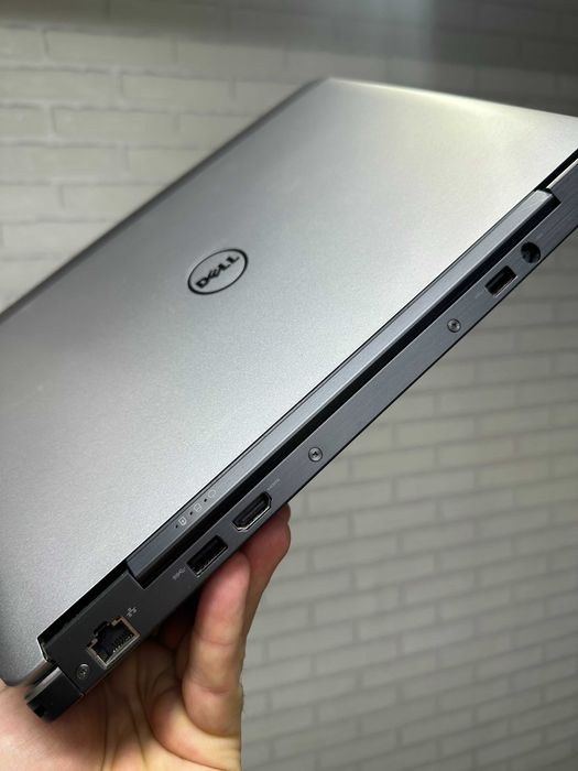 Ультрабук Dell на Intel core i7