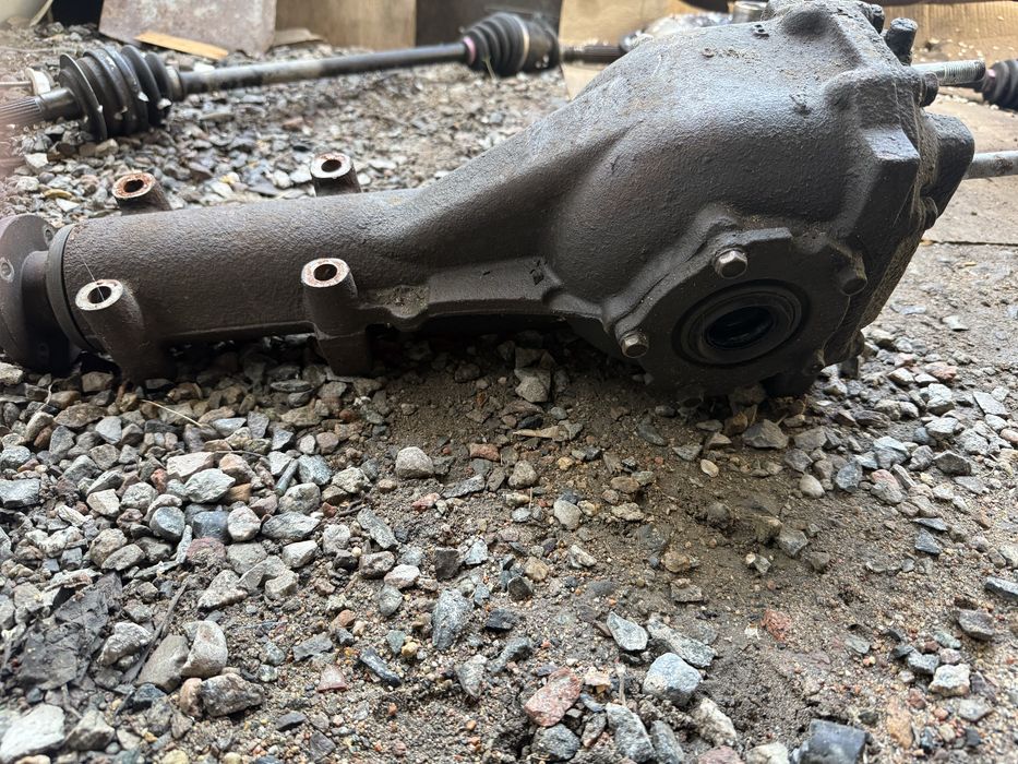 субару аутбак мост грната