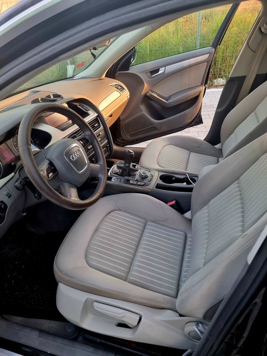 AUDI A4 B8 Berlina