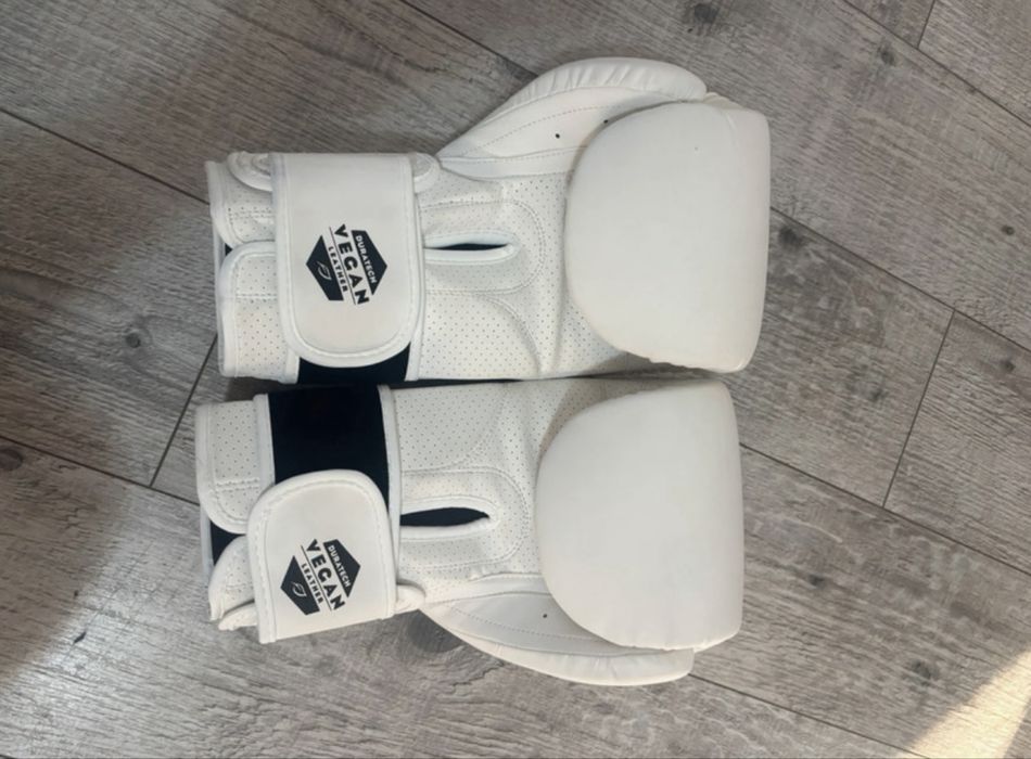 Manusi de Box Vecan
