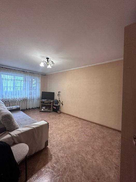 Продам 3-комнатную квартиру