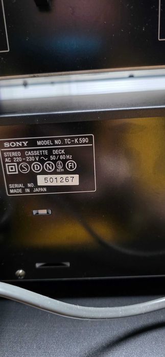 Продавам дек SONY TC-K590