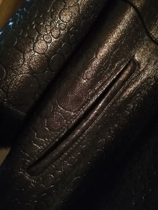 Продам новую дубленку