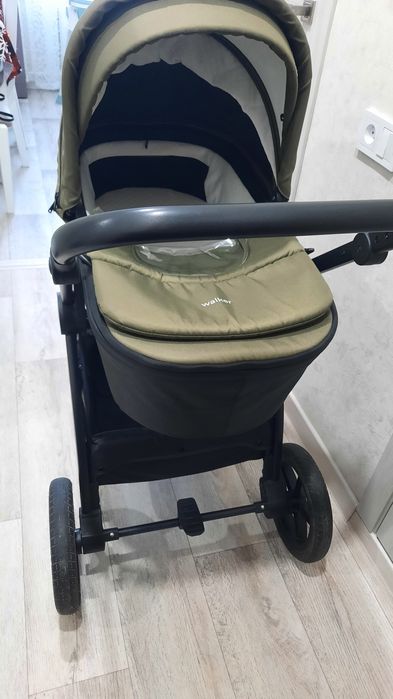 Продам коляску Tomix в отличном состоянии