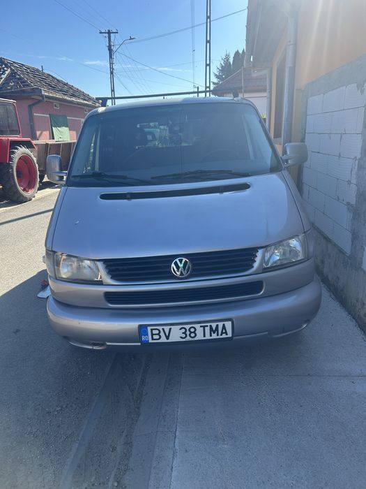 De vanzare!wv t4din 2003,motor 2.5 acv