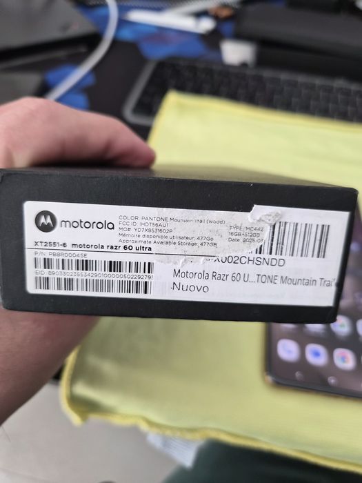 Telefon MOTOROLA Razr 60 Ultra 5G, 512GB, 16GB RAM, Mountain Trail