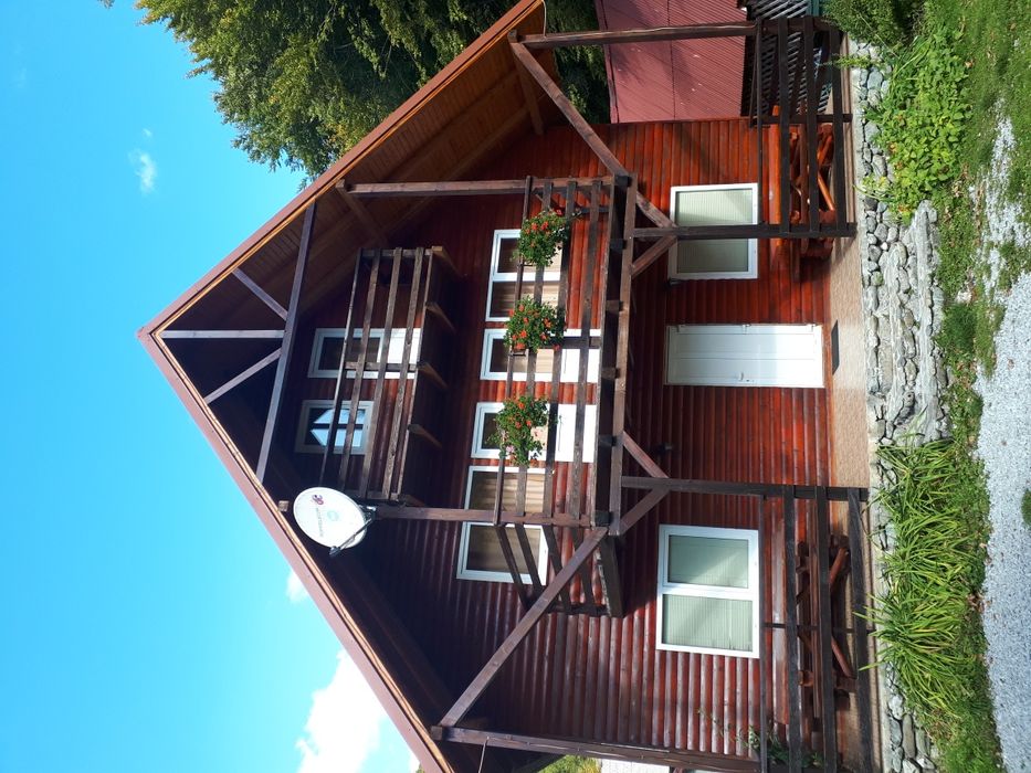 Vand pensiune Coada Lacului