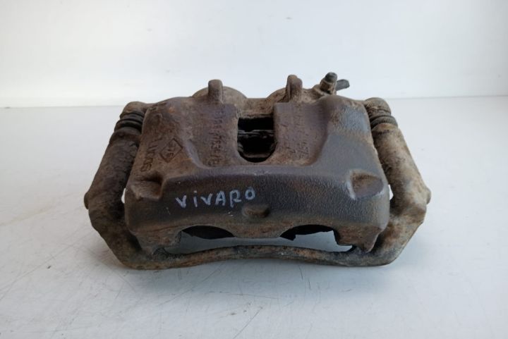 Etrier frana dreapta fata cu suport etrier Nissan Primastar prima gen