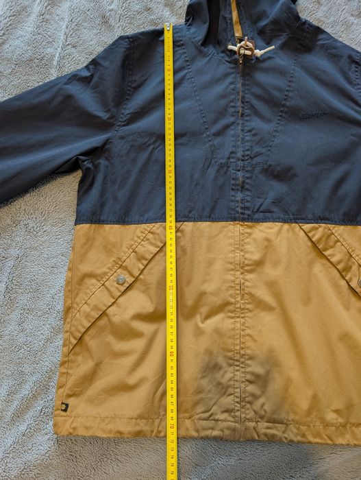 Vând geaca primăvară Element mărimea L