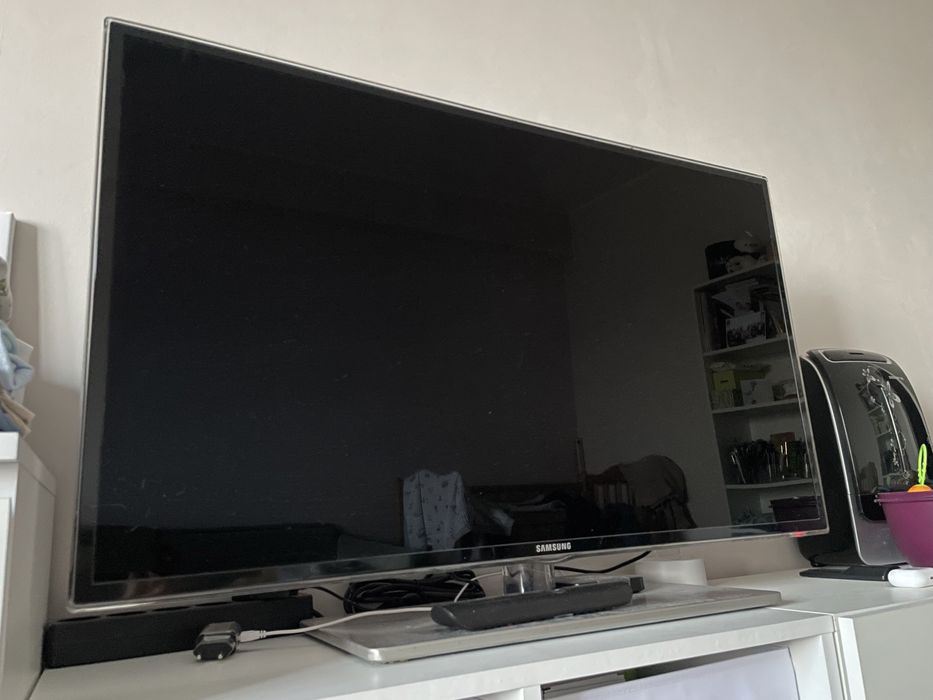 Телевизор Smart TV