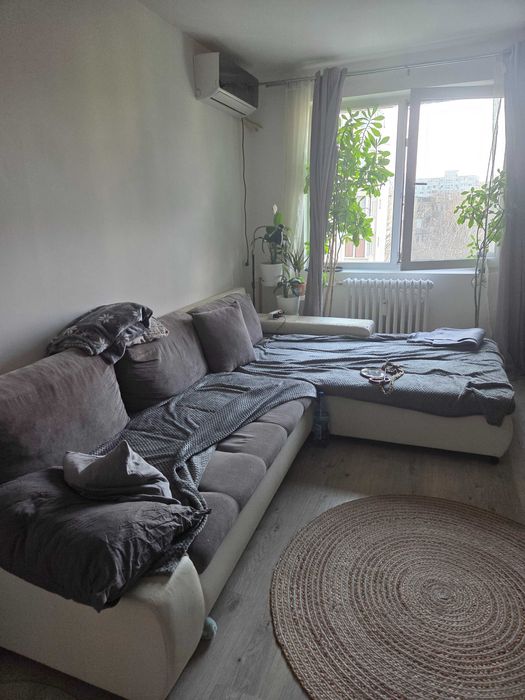 Canapea staer 700 ron