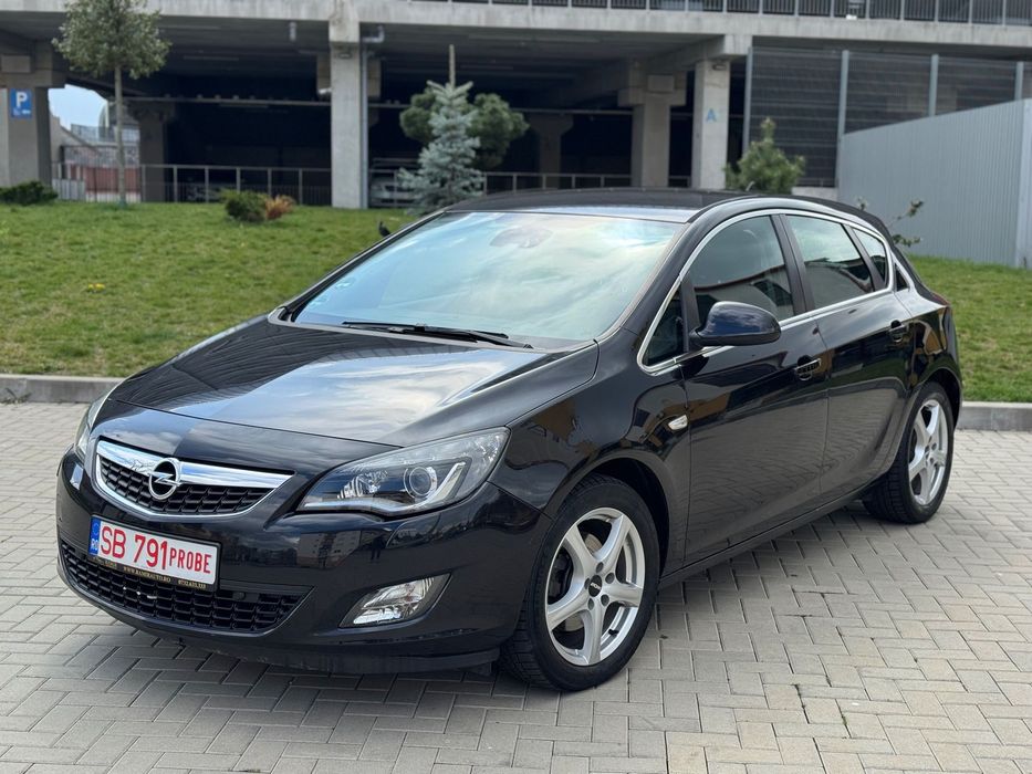 Opel Astra Garantie 12 Luni! Automatic / LED / Incalzire Volan