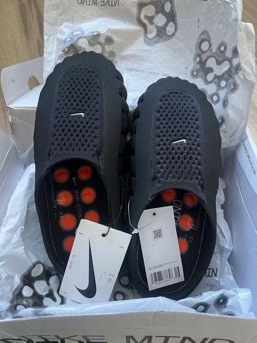 Продам сланцы Nike Mind