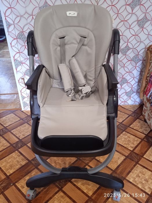 Детский стул для кормления