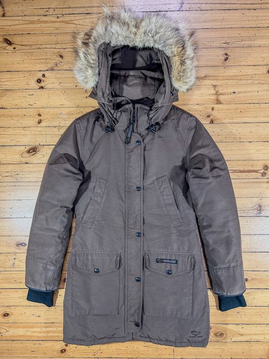 Canada goose jacket яке