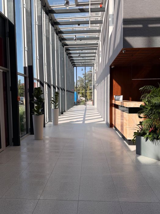 3-Room Apartment for Rent // Up-site I/ Parking Included // Spa